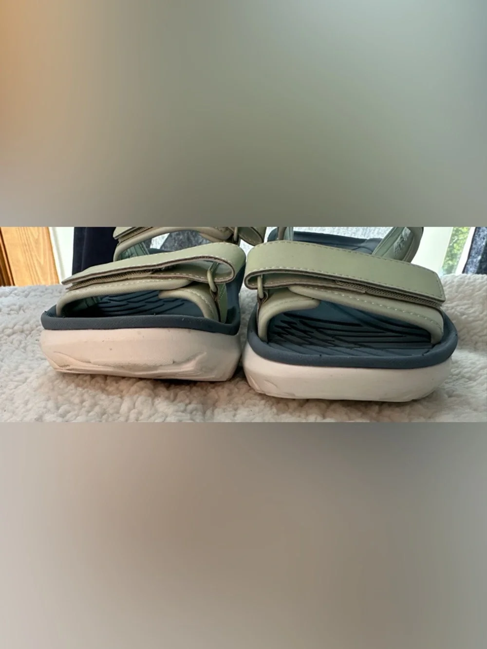 Unisex Vionic Renewal Recovery Slide Sandal Blue and Green Dual Strap size 9